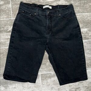 Levi's Black Jean Shorts Knee-Length Classic Fit